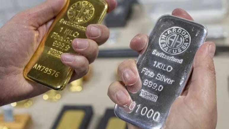 Gold-Silver Prices: ये चल क्या रहा है- कभी तेजी तो कभी गिरावट, अब खरीदें या रुक जाएं, क्या बोले एक्सपर्ट?