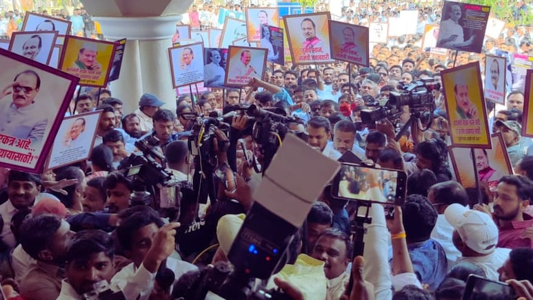 Ajit Pawar Death : 'ही अजितदादांच्या मृत्यूची क्रूर चेष्टा...'; बारामतीचं वातावरण पुन्हा तापलं