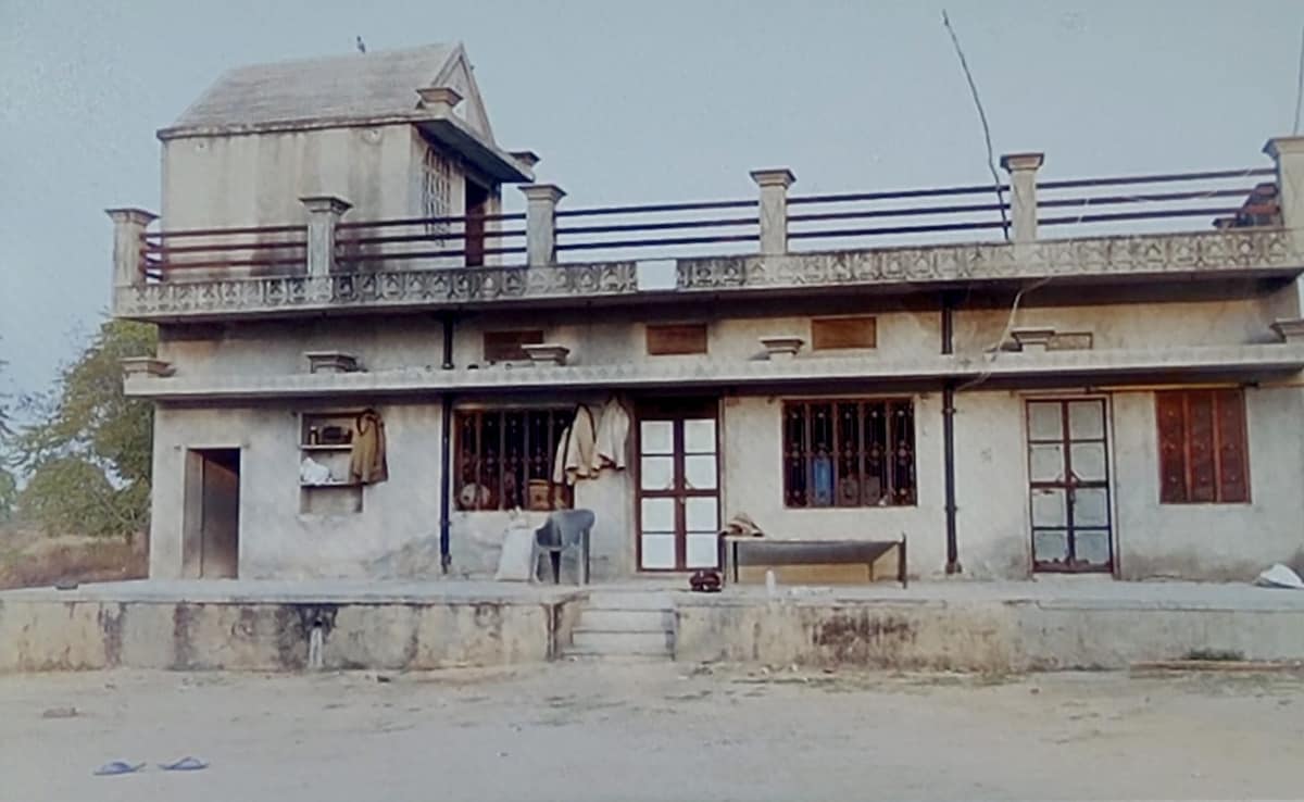 Police Arrests 4, Plan To Demolish "Fortress" In 9,550-kg Explosives Case