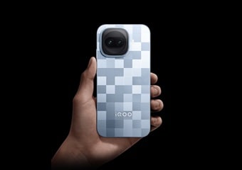 iQOO 15R आज हो रहा भारत में लॉन्च, 50MP कैमरा के साथ 7600mAh बैटरी से होगा लैस