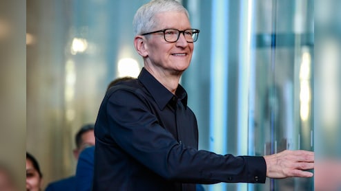 Tim Cook To Retire? John Ternus Could Be Next Apple CEO