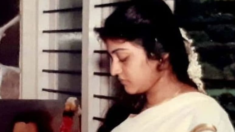 पहली फिल्म में बने भाई-बहन, दूसरी में प्यार करने वाले और फिर हुई शादी, किसी फिल्मी स्टोरी से कम नहीं इस सुपरस्टार की लव स्टोरी