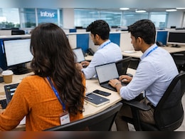 Infosys Announcement: इंफोसिस 20 हजार फ्रेशर्स को देगी नौकरी, निवेशकों के खाते में आएंगे इतने पैसे