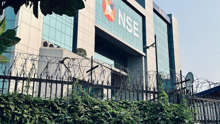 Investor Base Hits 12.7 Crore; Women Now One-Fourth Of Market Participants