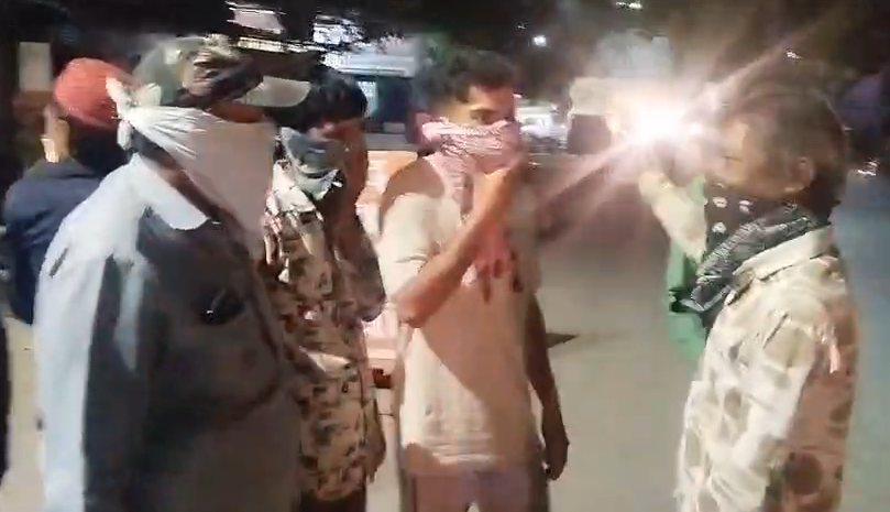 इंदौर में अमोनिया गैस लीकेज से हड़कंप, 30 से ज्यादा लोग प्रभावित,  उल्टी और सांस लेने में दिक्कत