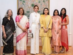 Karisma Kapoor Honoured To Be Part Of Private Roundtable Of Queen Rania Al Abdullah