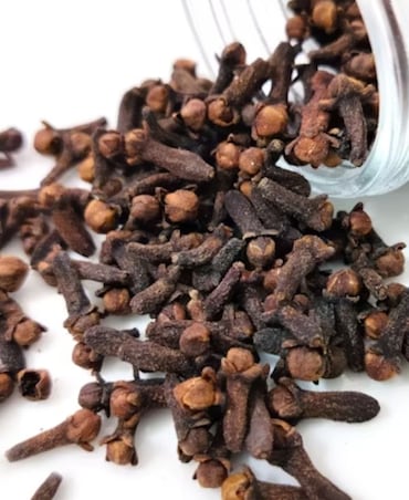 Benefits Of Drinking Clove Water In Morning