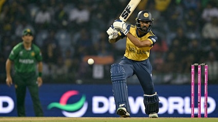 Abrar Removes Kamil, Boosts Pak's Semi-Final Hopes