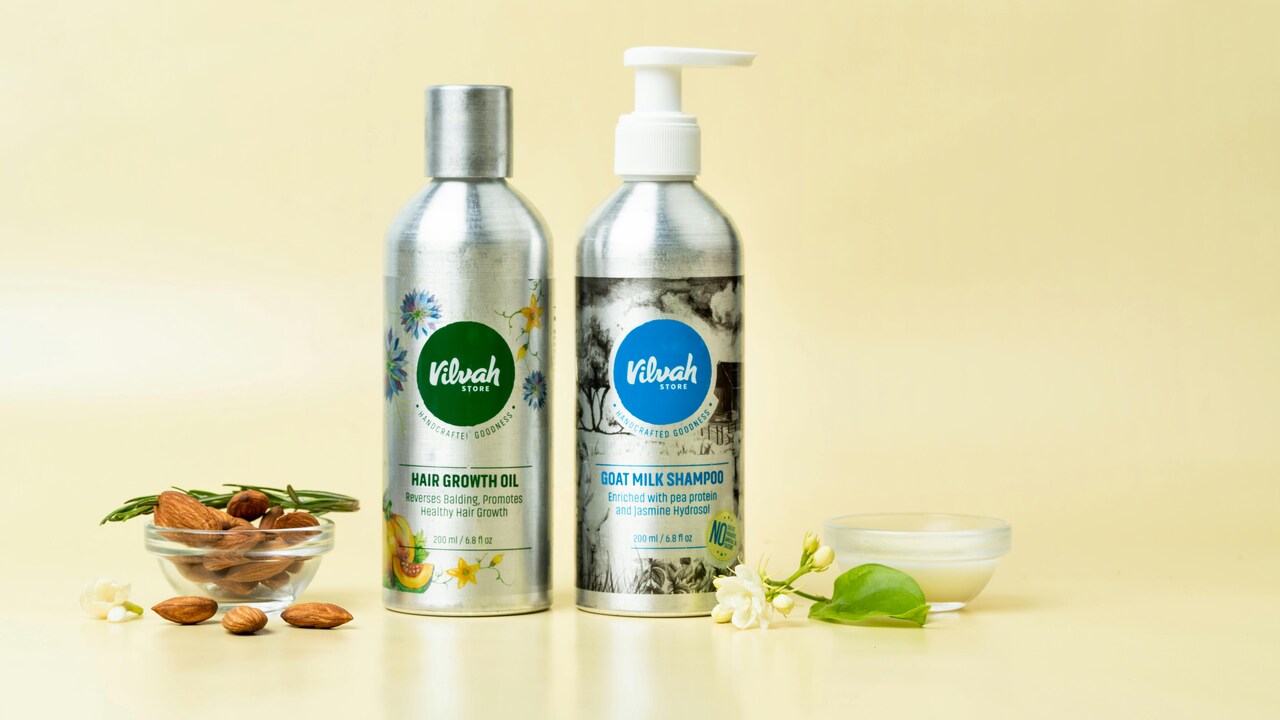 Check out this list of the 5 best-selling hair oils for daily shine and strength under ₹500.