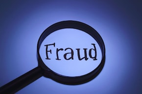 Karad News : कोटींची अफरातफर, 50 जणांविरोधात गुन्हे; कराडमधील यशवंत को-ऑपरेटिव्ह बँक घोटाळा तपासात मोठं यश &nbsp;