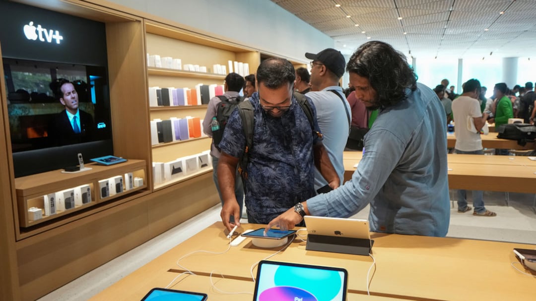 Apple Hits Record 28% Value Share In India As Smartphone Market Leans Towards Premium Devices