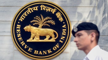 RBI Mulls Supervision Revamp For Banks To Curb Risks