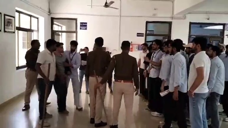 मेवाड़ यूनिवर्सिटी में नर्सिंग कोर्स पर बवाल, चेयरमैन सहित 6 पर धोखाधड़ी का मामला; 40 छात्र सस्पेंड