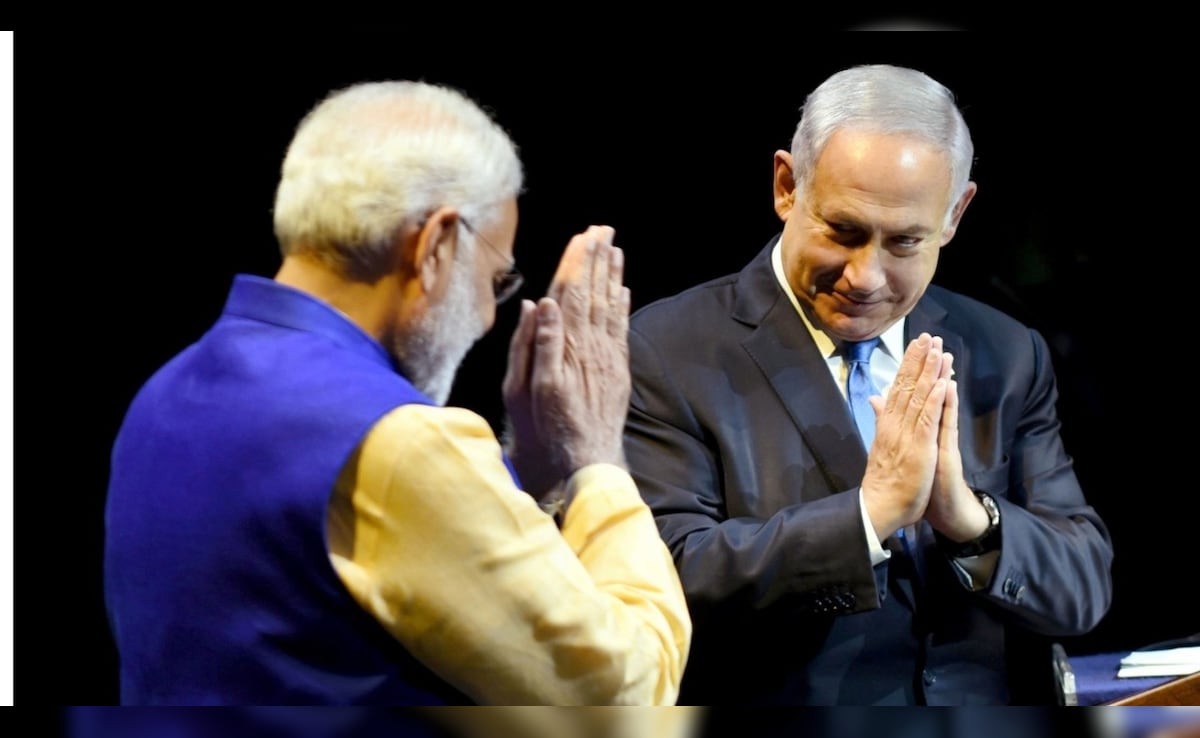 PM मोदी के इजरायल पहुंचने से पहले देखिए नेतन्याहू से दोस्ती की 10 यादगार तस्वीरें - photo story