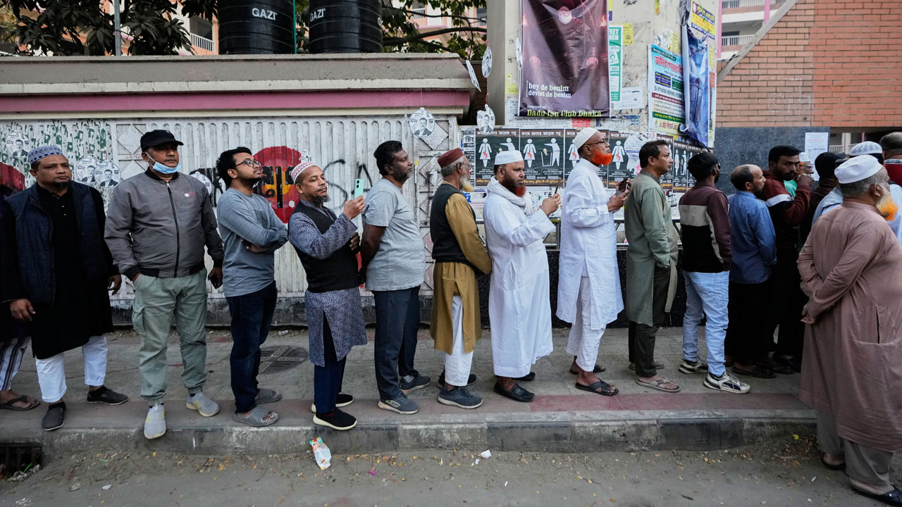 NDTV Ground Report: What's The Mood Of Bangladesh's Voters This Morning?