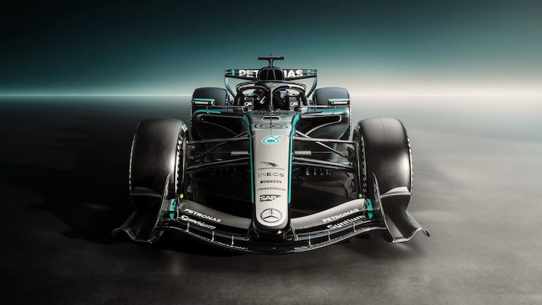 Mercedes-AMG Petronas Launches W17 F1 Car Ahead Of 2026 Season