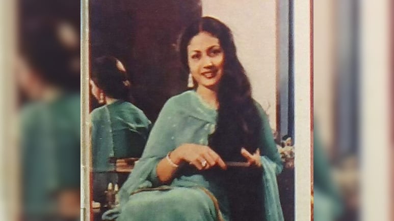 मीना कुमारी की 6 सबसे खूबसूरत तस्वीरें, पांचवीं फोटो देख समझ जाएंगे क्यों कहलाती थीं 'ट्रेजेडी क्वीन'