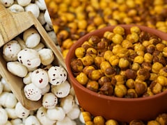 Makhana vs Roasted Chana: Which Is Healthier And Better For Weight Loss?