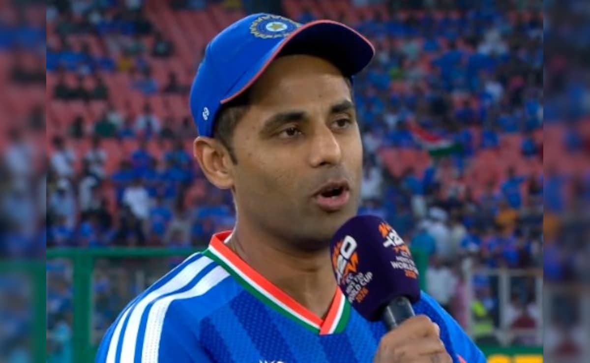 IND vs SA: अक्षर पटेल को क्यों नहीं मिला प्लेइंग XI में मौका? टॉस के बाद कप्तान सूर्यकुमार यादव ने खुद बताया