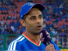 IND vs SA: अक्षर पटेल को क्यों नहीं मिला प्लेइंग XI में मौका? टॉस के बाद कप्तान सूर्यकुमार यादव ने खुद बताया