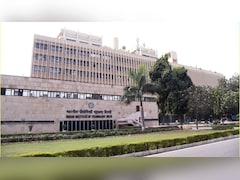 IIT दिल्ली में कैसे मिलता है एडमिशन, जानें कितनी जाती है JEE की कटऑफ