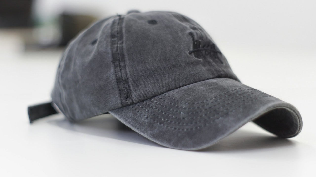 Important things to know when choosing between caps vs hats