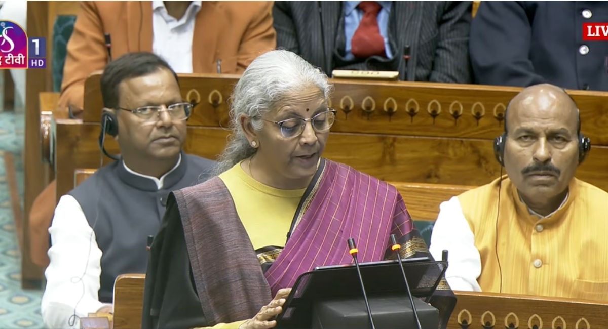 Nirmala Sitharaman Live:  निर्मला सीतारमण के बजट भाषण की बड़ी बातें, हर अपडेट