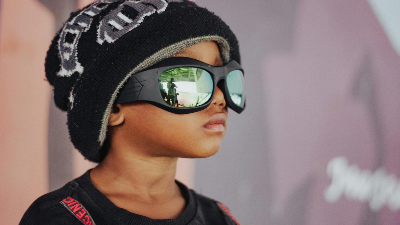Discover some of the best tips to choose sunglasses for kids