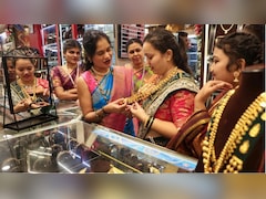 Gold-Silver Prices: सोने की चमक बढ़ी या चांदी ने मारी बाजी? जानें आज के लेटेस्ट रेट्स