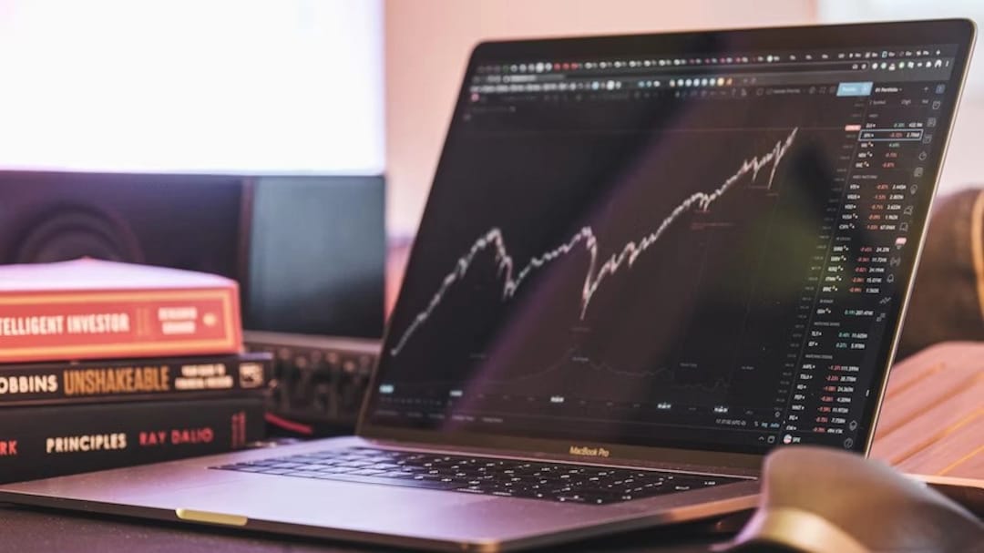 ICICI Prudential AMC Trades Higher As CLSA Holds Bullish View On MFs —  Check Target Price