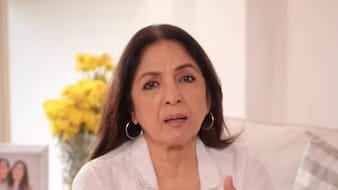 जब नीना गुप्ता को फोटोशूट के लिए मिली अनकम्फर्टेबल ड्रेस, एक्ट्रेस बोली- मैं छोटे कपड़े पहनी हूं लेकिन