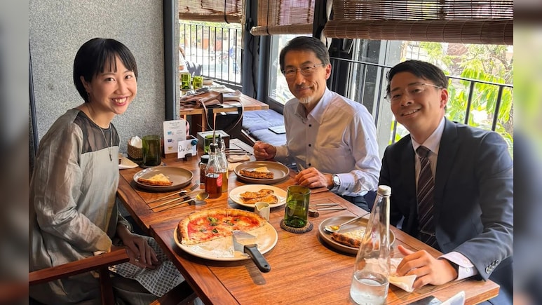बेंगलुरु में इस दुकान के पिज्जा के फैन हुए जापानी राजदूत, सोशल मीडिया पर पोस्ट की फोटो, बताया भारत का बेस्ट Pizza