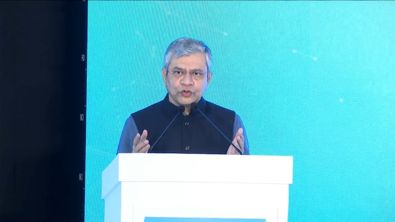 'प्लेटफॉर्म्स को कंटेंट की जिम्मेदारी लेनी ही होगी', DNPA कॉन्क्लेव में बोले केंद्रीय मंत्री अश्विनी वैष्णव