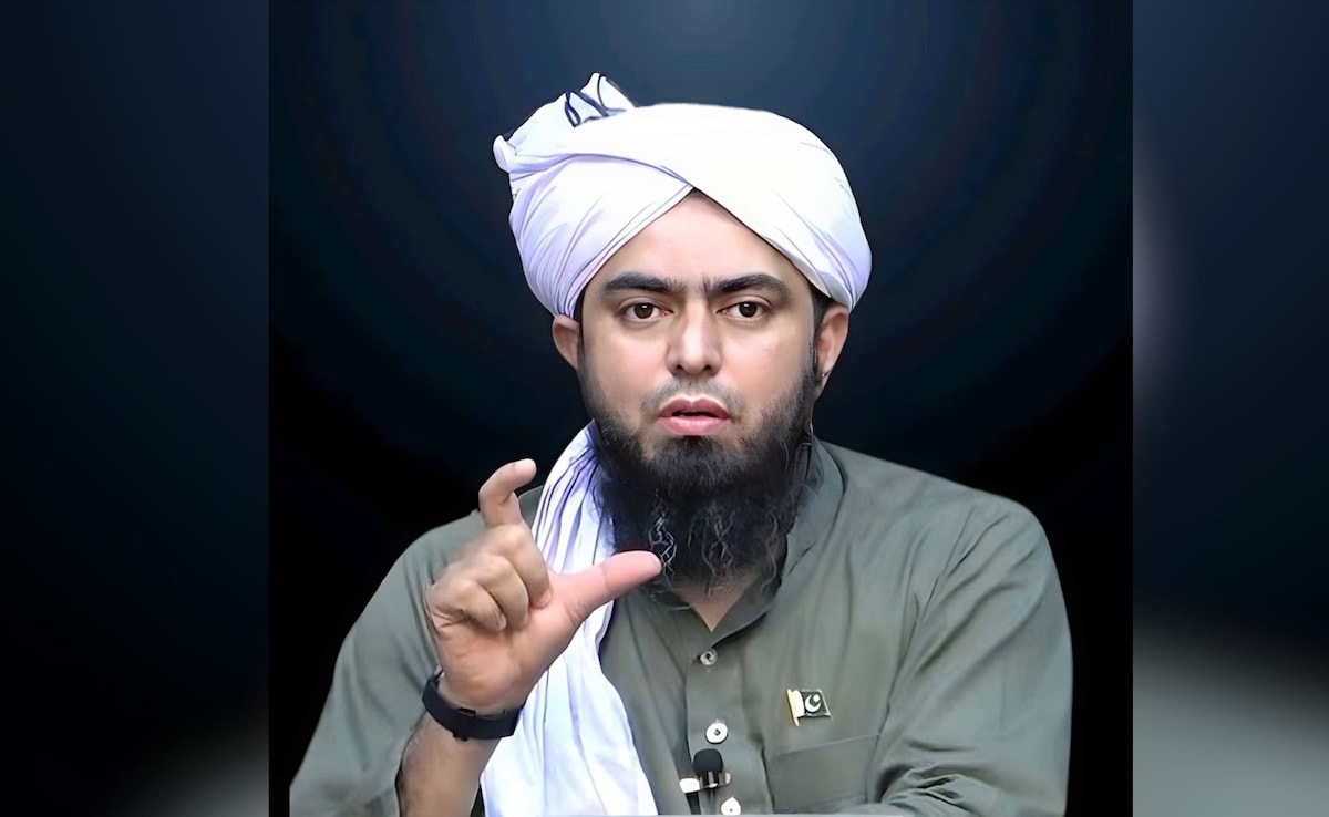 पाकिस्तान में यूट्यूबर मौलाना अली मिर्जा पर जानलेवा हमला, पैगंबर पर देते रहे हैं विवादित बयान 