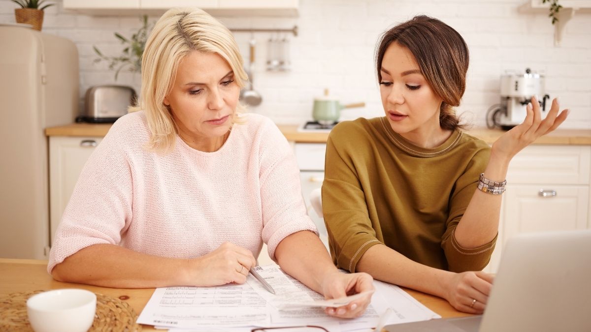 Pension Rules 2026: क्या बेटियां पेंशन की हकदार हैं? जानें सरकार के नियम