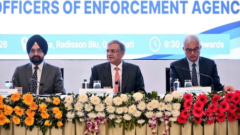 पांच राज्यों के चुनावों की रणभेरी बजी! चुनाव आयोग के अधिकारियों का केरल से बंगाल तक दौरा तय