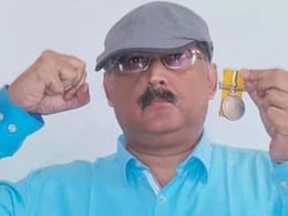 पूर्व IPS अधिकारी अमिताभ दास गिरफ्तार, पटना NEET छात्रा मामले में CM के बेटे का लिया था नाम