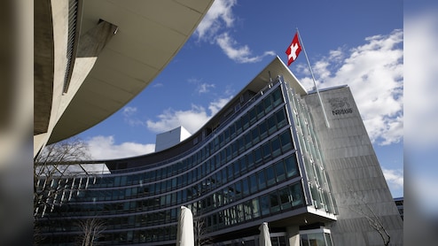 Nestl&eacute; Cuts Bonuses For Laggards With Boost For Top Performers