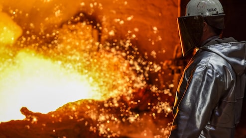 EU to Soften Emissions Curbs on Companies in Flagship Market