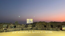 Kharga Shakti 2026: रेगिस्तान में गरजी भारतीय सेना, तपते धोरों में अपाचे और टैंकों से सीमा पार मची खलबली