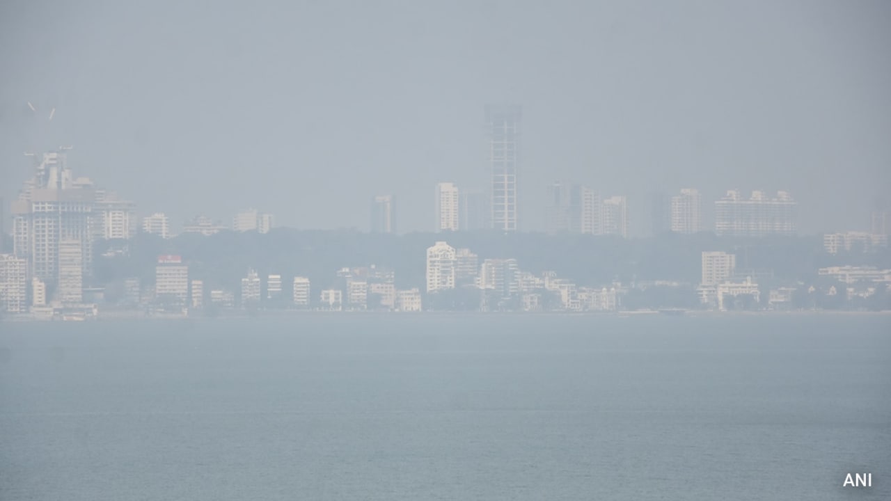 Official editorial wire photograph: Mumbai Air 'Very Poor' At 322 As Delhi Records Best October 24 In A Decade
