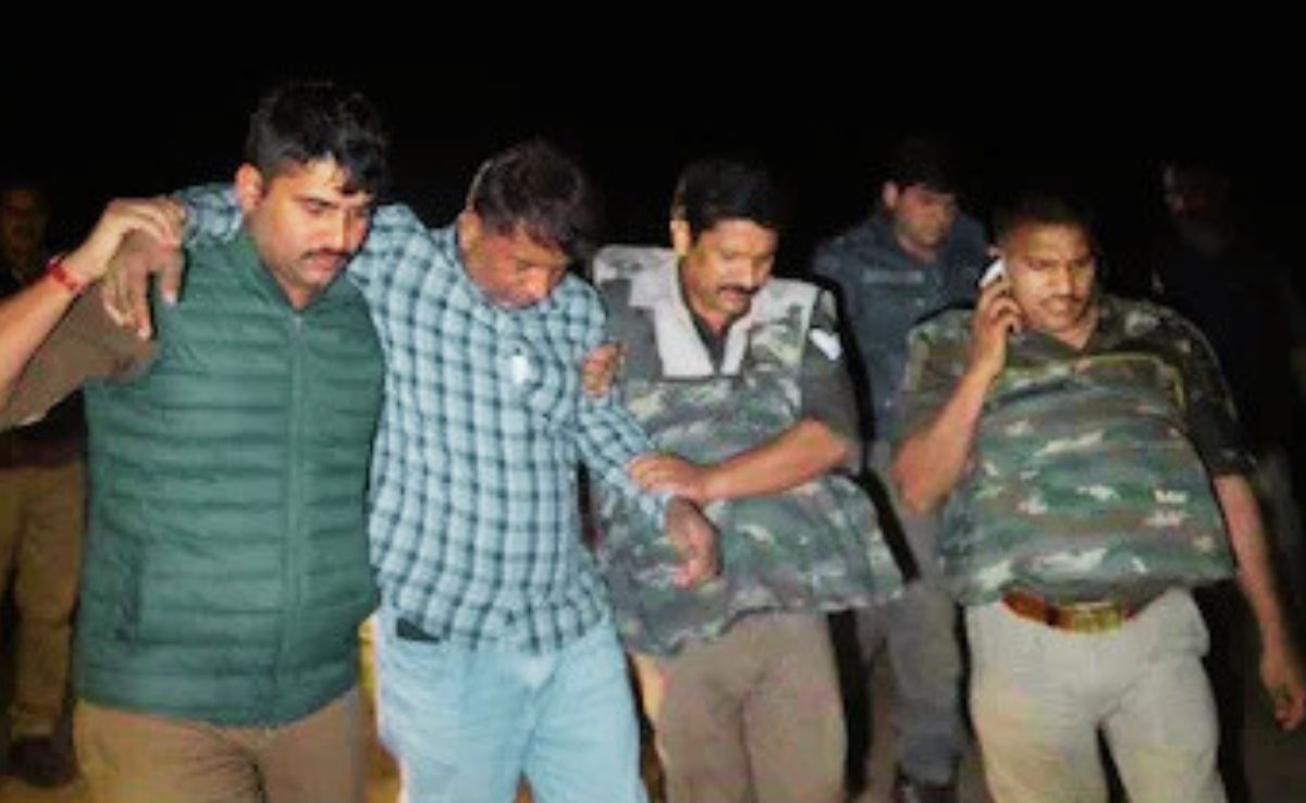 बिलासपुर से करोड़ों का सोना लूटकर फरार हुए गैंग पर यूपी में एक्शन, मुठभेड़ में दो को लगी गोली !