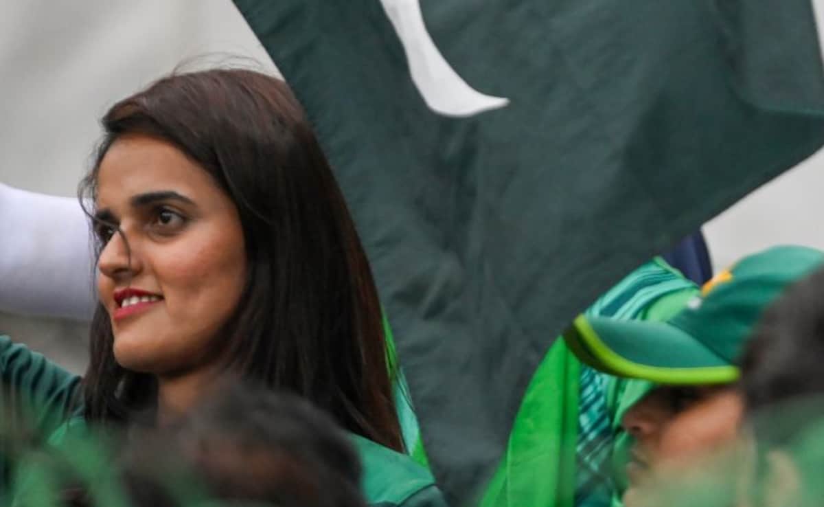 मुकाबले से पहले कोलंबो में बूंदाबांदी...क्या बारिश में धुल भी सकता है भारत-पाक मैच?