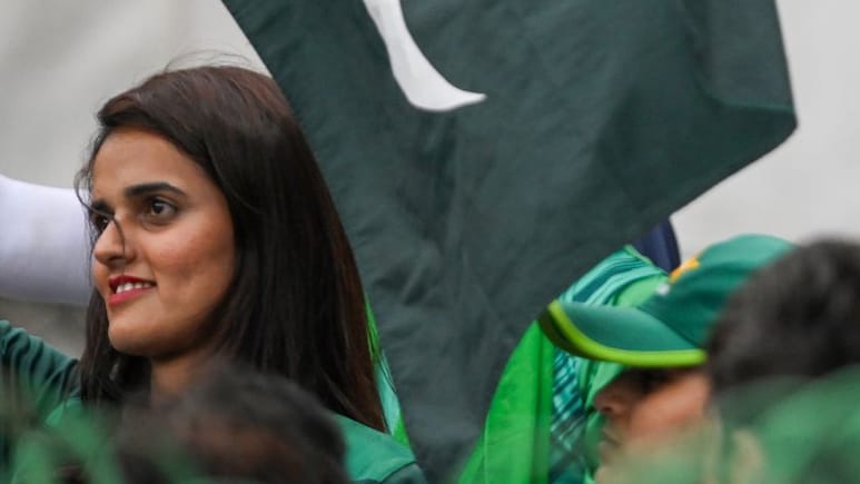 मुकाबले से पहले कोलंबो में बूंदाबांदी...क्या बारिश में धुल भी सकता है भारत-पाक मैच?