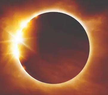 Surya Grahan 2026: साल का पहला सूर्य ग्रहण आज! टोटल से हाइब्रिड तक समझिए 4 प्रकार के Solar Eclipse