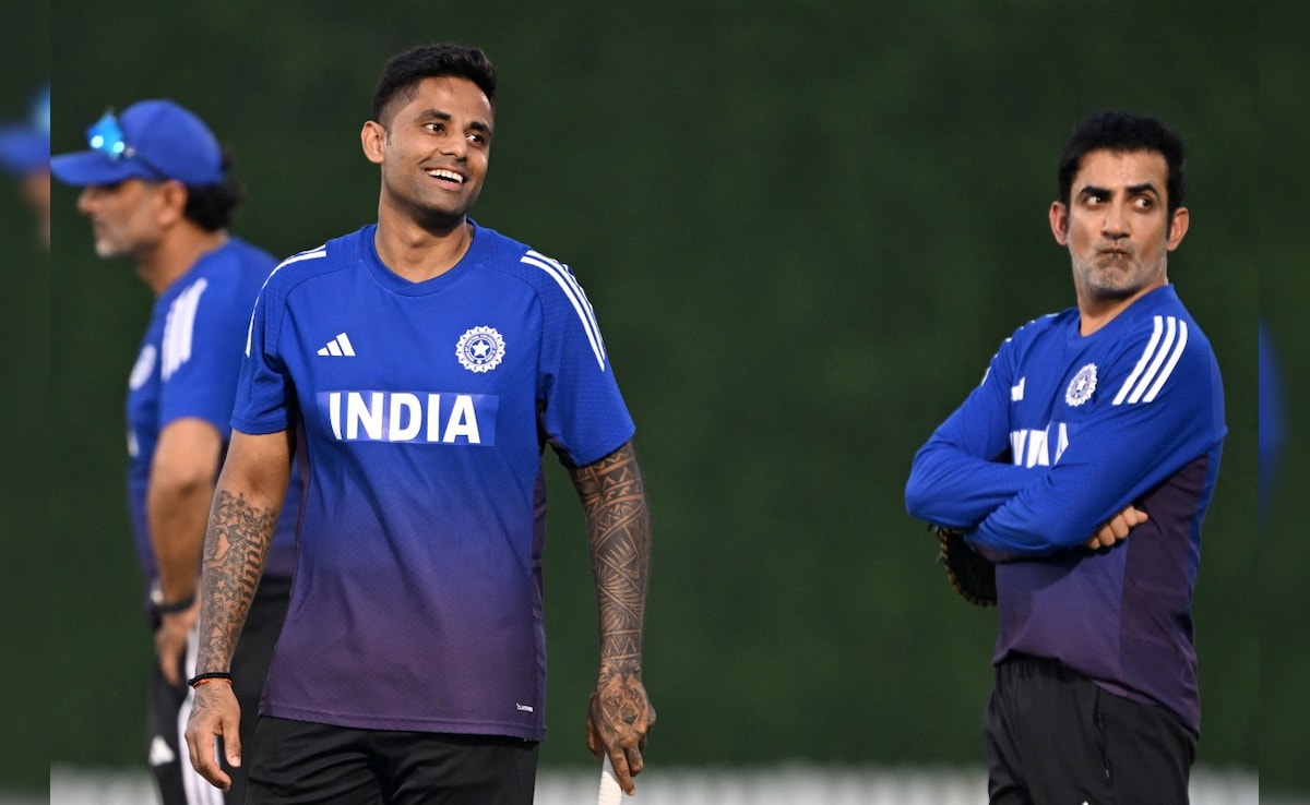 T20 World Cup 2026; IND vs NAM: गौतम गंभीर की ये रणनीति पलट देगी हर बाजी, कप्तान सूर्या के साथ इस रोल में नजर आएंगे तिलक वर्मा