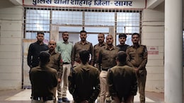 &lsquo;चायगढ़ कैफे&rsquo; से पकड़ा गया फर्जी DSP, एक लाख लेकर होमगार्ड में नौकरी द&zwj;िलाने का देता था झांसा