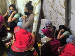 नोएडा में मसाज के नाम पर गलत काम,अवैध तरीके से चल रहे तीन स्पा सेंटर पर पुलिस का छापा