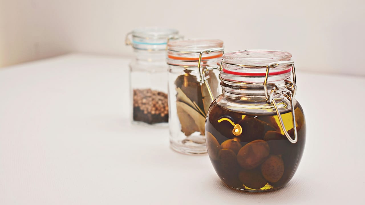 Check Out These 6 Best Airtight Containers Under ₹999 For Leak-Proof Kitchen Storage.