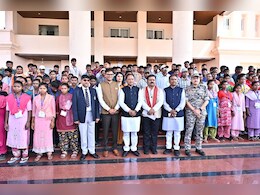 छत्तीसगढ़ विधानसभा में पहुंचे सरेंडर कर चुके 120 नक्&zwj;सली, &lsquo;गन&rsquo;तंत्र छोड़कर लोकतंत्र की प्रक्रिया को समझा